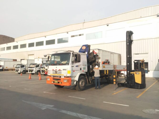 Servicio Transporte camiones Grúa Articuladas de todo tonelaje trabajo en altura con canastilla de todo tonelaje