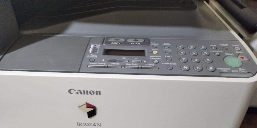 Se vende Copiadora Canon IR-1024N